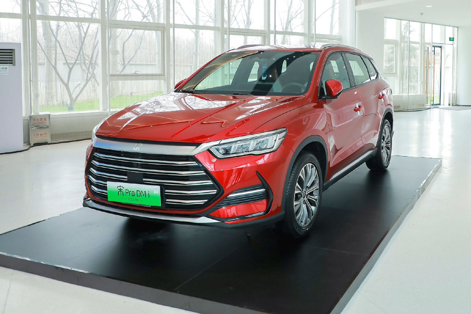 据悉2021年,仅北京地区,比亚迪新能源乘用车销量超出3万辆,这离不开