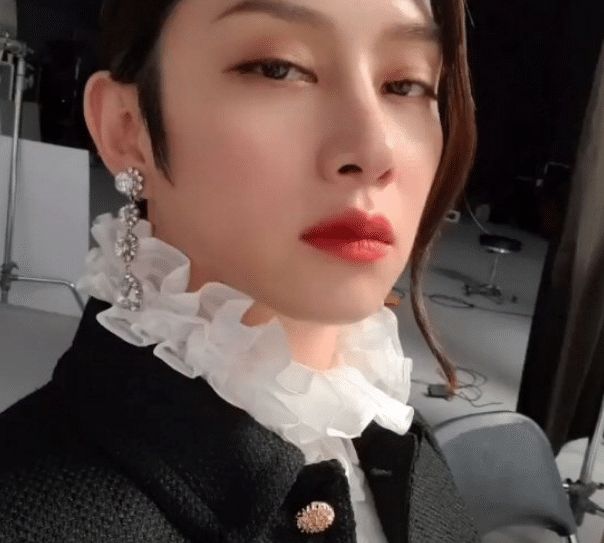 比女友momo更美金希澈ins晒女装造型公主的美貌太绝了