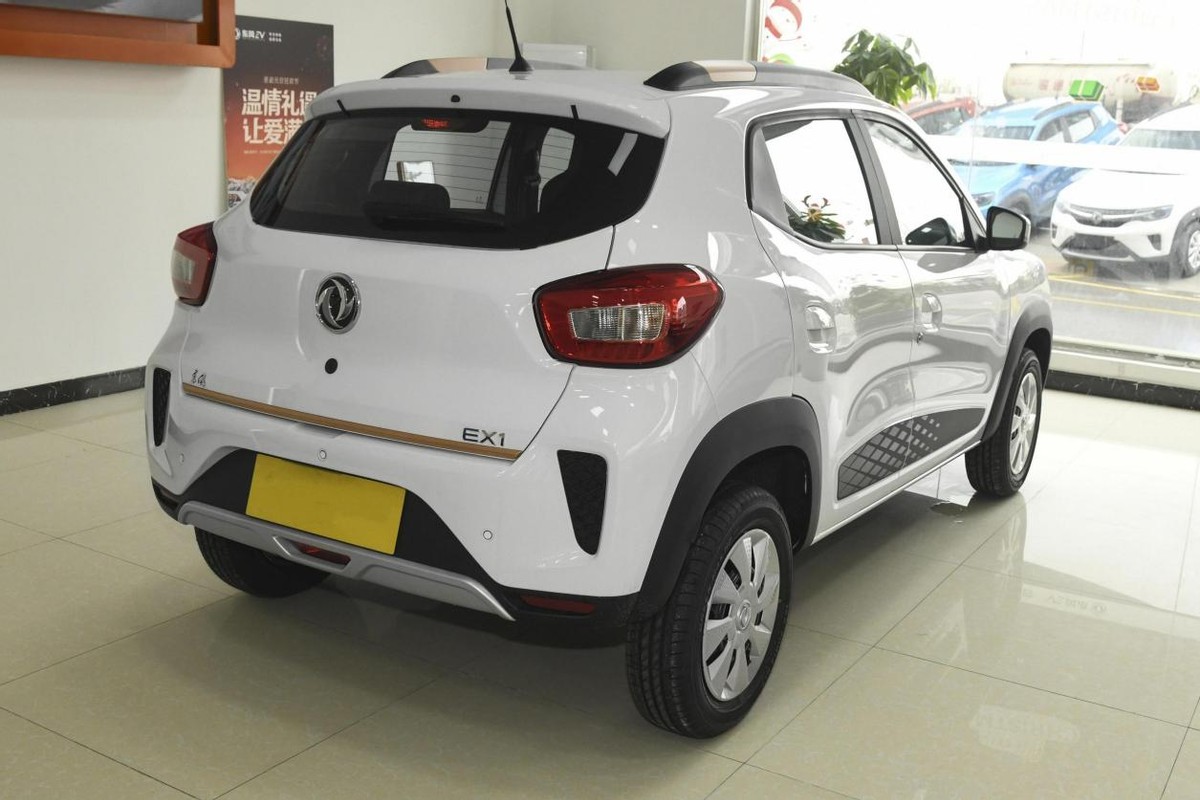 实拍东风新能源ex1顶配售价527万纯电续航301km适合家用