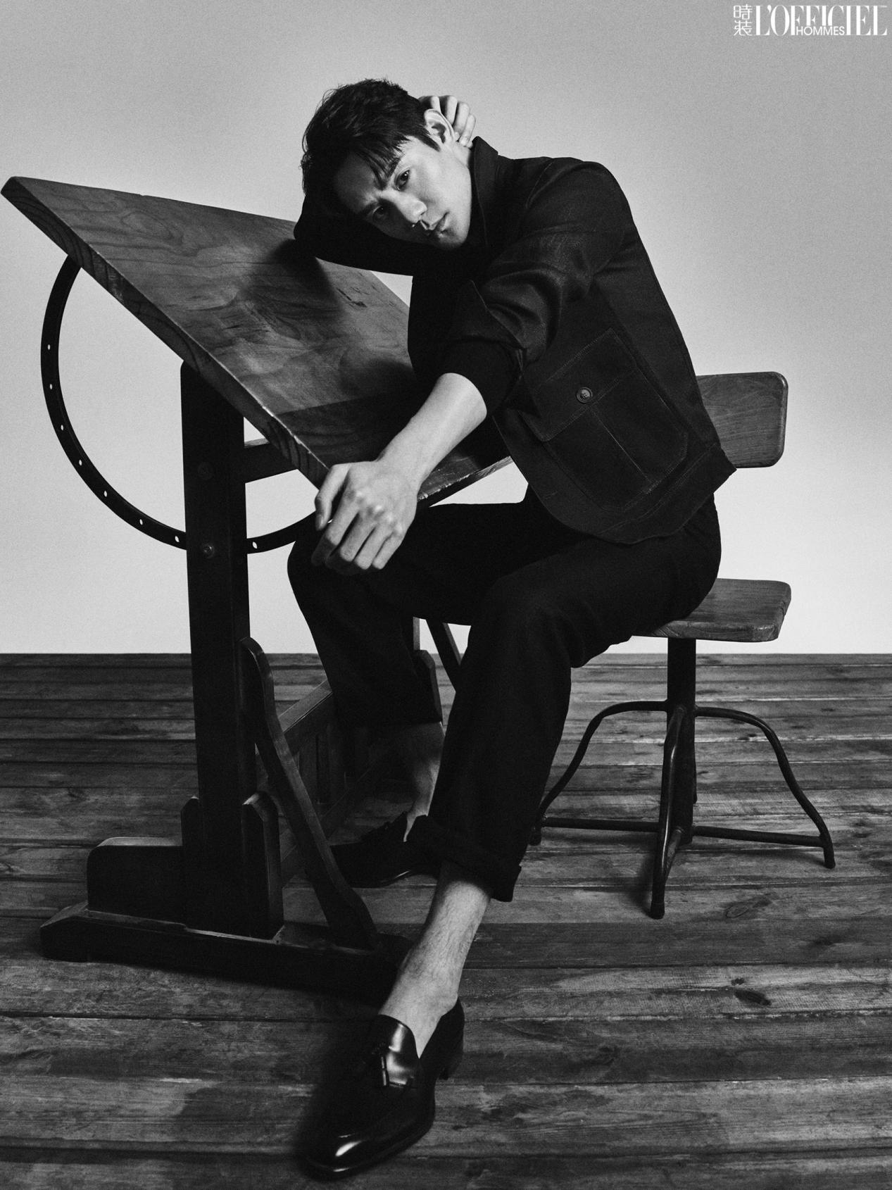 王凯时装男士三月刊双封面成熟男人的气质与魅力都在这了