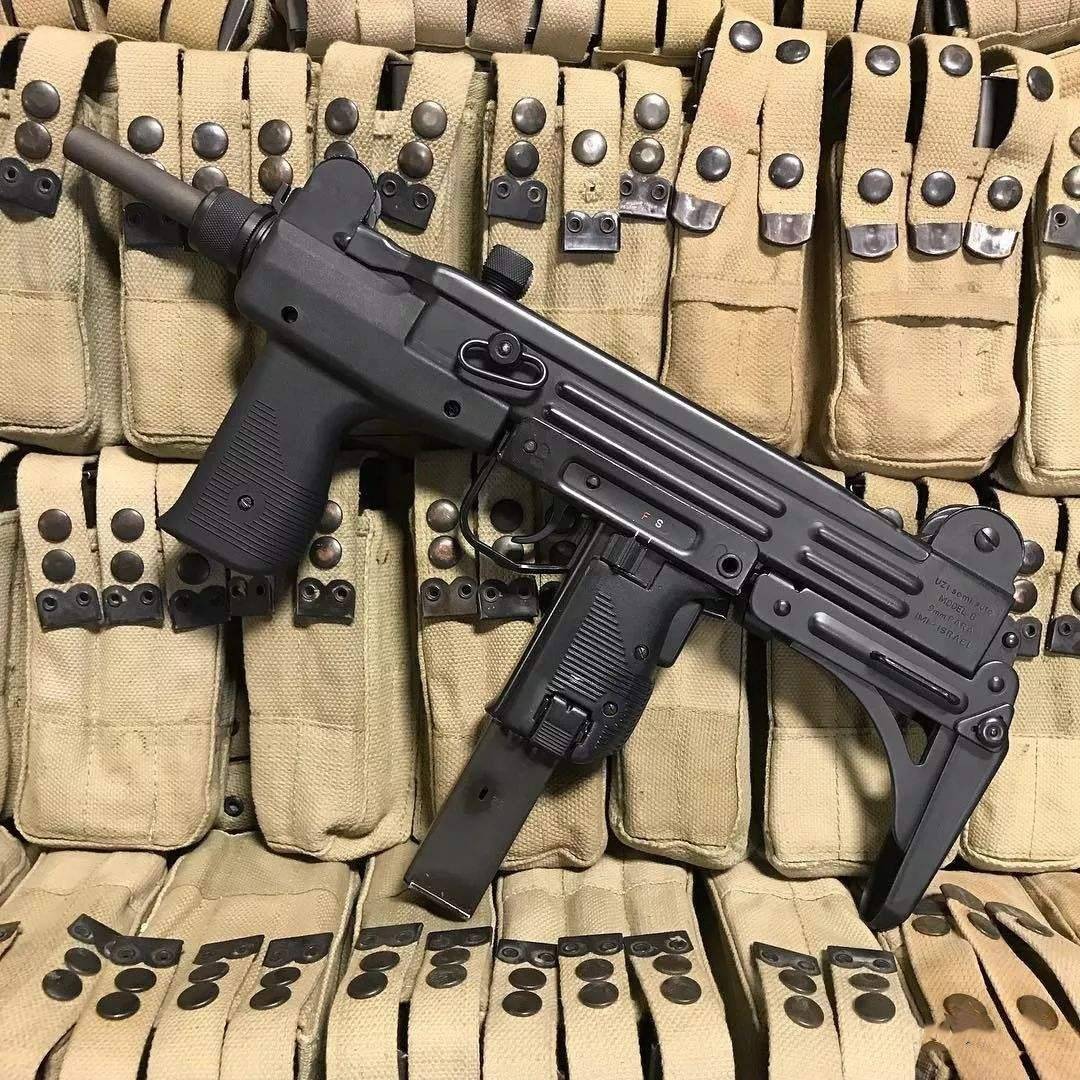乌兹冲锋枪有多强,它堪称世界上射速最快的武器,射速高达1500发|冲锋