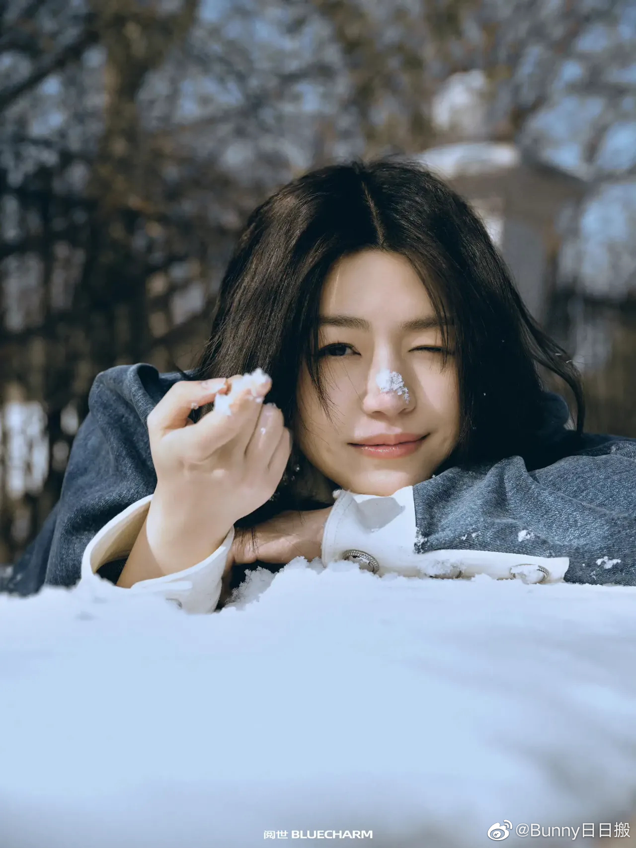 陈妍希最新封面照,肆意洒脱笑容甜美,梦回沈佳宜了