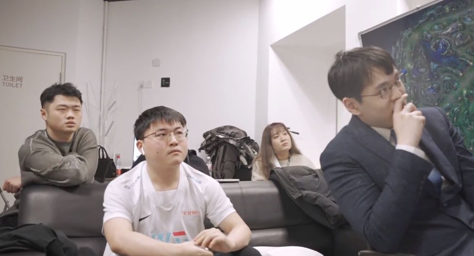 BLG官宣对战TES选手名单,Doggo首发出战,Uzi无缘与JKL交手休闲区蓝鸢梦想 - Www.slyday.coM BLG官宣对战TES选手名单,Doggo首发出战,Uzi无缘与JKL交手休闲区蓝鸢梦想 - Www.slyday.coM