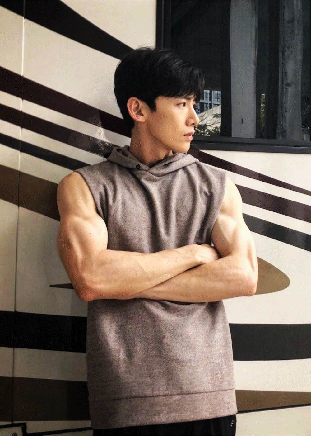 这双鞋最近太火了白敬亭重磅官宣