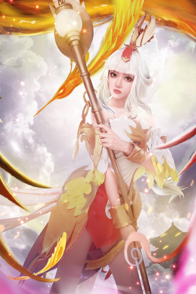 梁月曦luna凤凰于飞,手游《王者荣耀》中王昭君的2017鸡年限定与李白