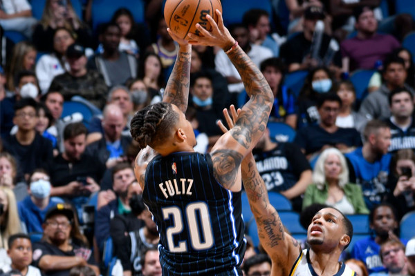 富尔茨谈复出回到场上享受比赛努力竞争