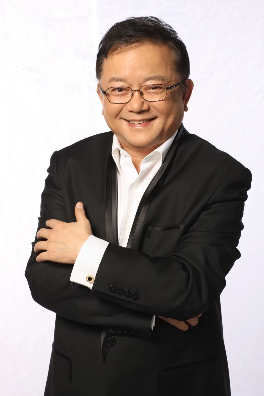 王刚无背景无人脉和珅如何走到权力中心