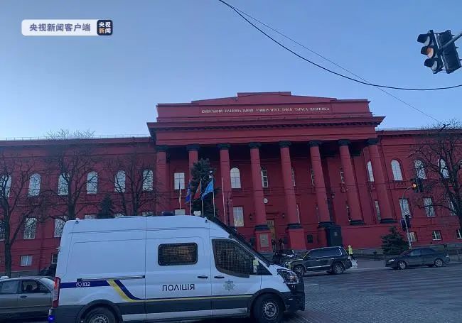 首批中国公民开始从乌克兰撤出！休闲区蓝鸢梦想 - Www.slyday.coM