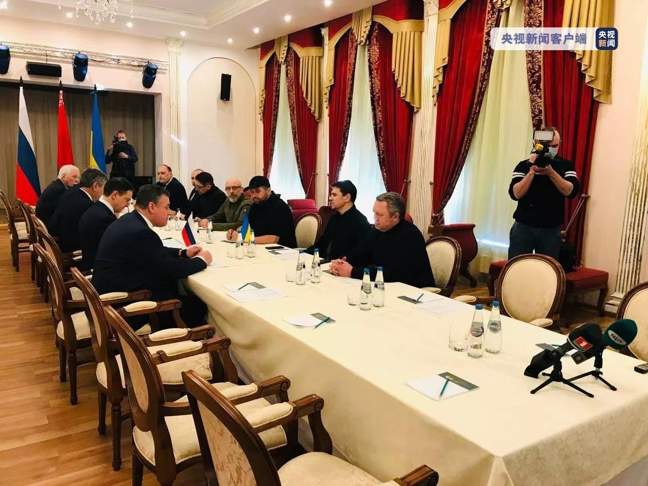 最新动态丨俄国防部：乌克兰军队出亚速海的通道已被完全封锁休闲区蓝鸢梦想 - Www.slyday.coM