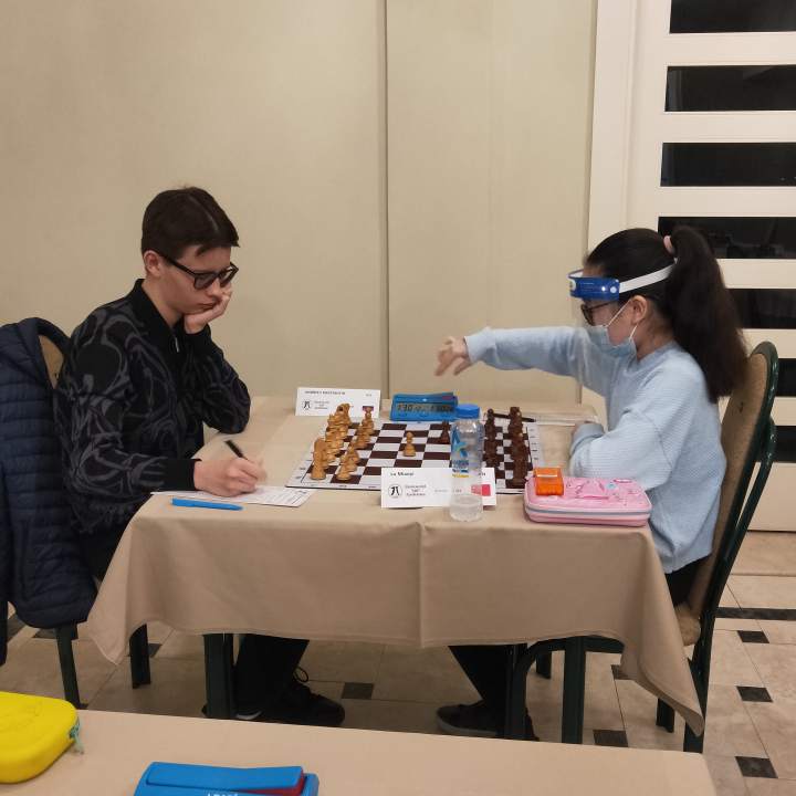 還將自己的中國女子國際象棋等級分排名一口氣提升到了第28位