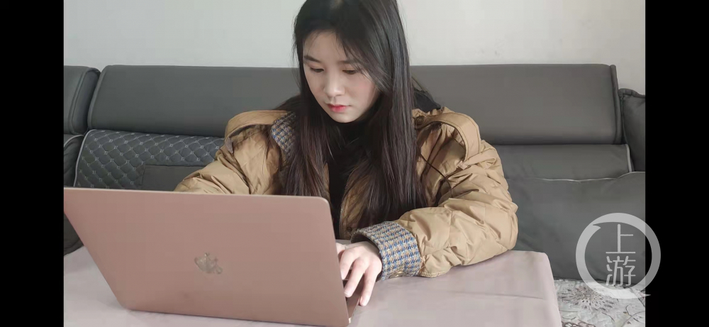 巫溪网红姐姐“日常坑弟”粉丝破千万：给弟弟赚钱治病还要给他买房休闲区蓝鸢梦想 - Www.slyday.coM