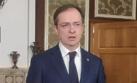 最新动态丨俄国防部：乌克兰军队出亚速海的通道已被完全封锁休闲区蓝鸢梦想 - Www.slyday.coM