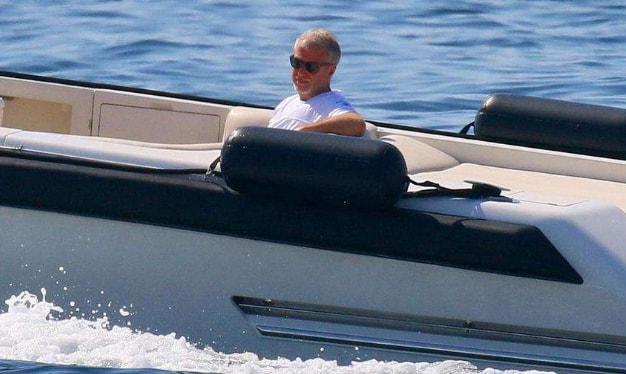 千亿富豪退出!挂牌英国豪宅,游艇开回俄罗斯,阿布放手切尔西休闲区蓝鸢梦想 - Www.slyday.coM 千亿富豪退出!挂牌英国豪宅,游艇开回俄罗斯,阿布放手切尔西休闲区蓝鸢梦想 - Www.slyday.coM