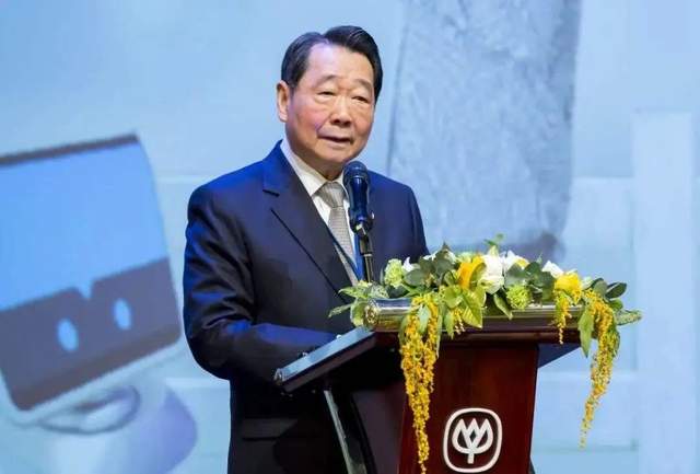 不是所有的"富二代"都能成为谢国民!泰国首富的商业传奇超励志
