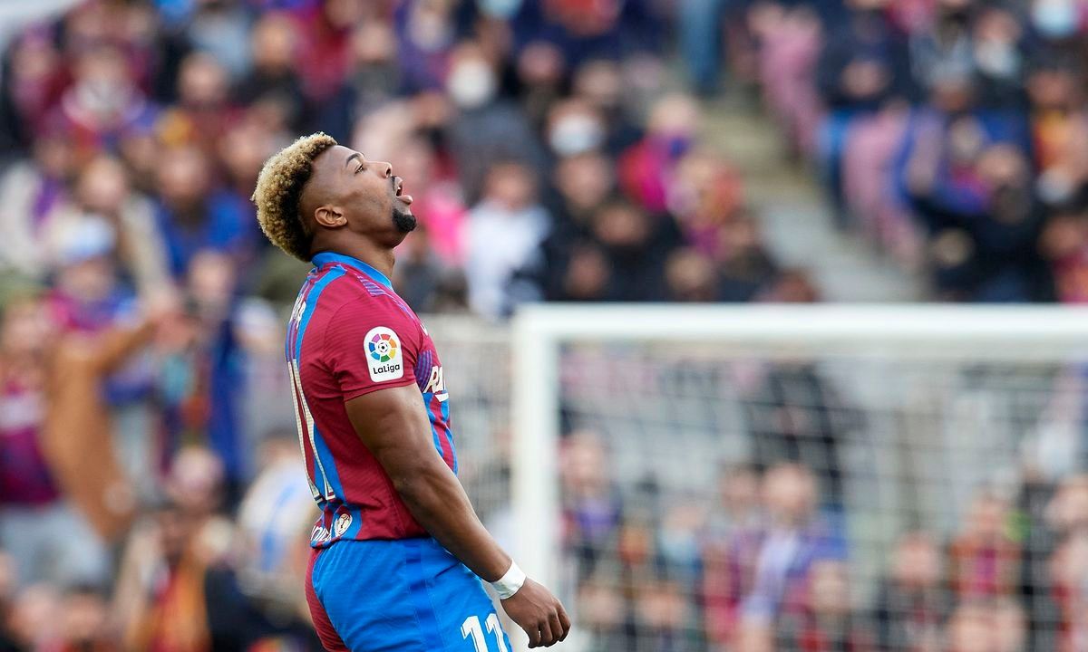 巴萨新援展现尖兵本色的筋肉人阿达马特劳雷