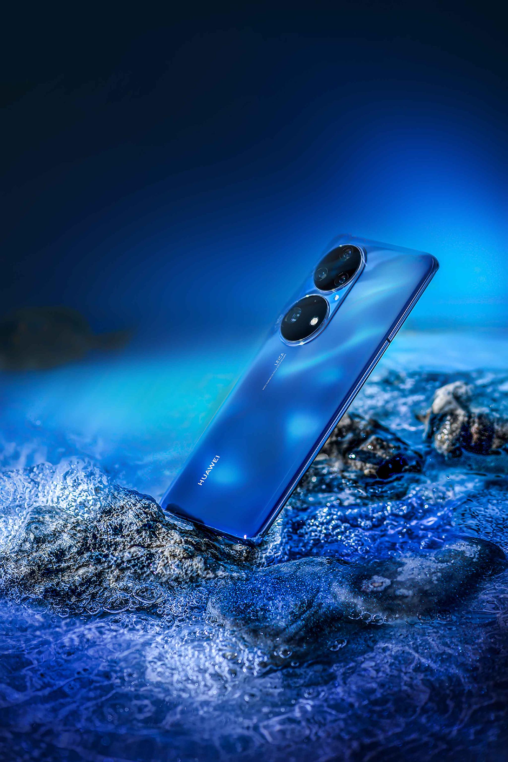 引领手机潮流的华为p50pro微澜浩海手机已正式开售