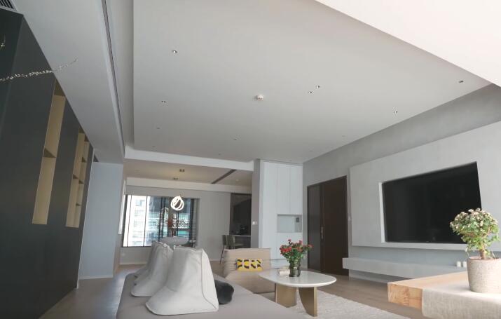 2000万苏炳添290平米新豪宅曝光装修真大气苏神已放冰墩墩