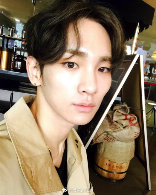 据韩媒shinee成员金基范key确诊感染新冠