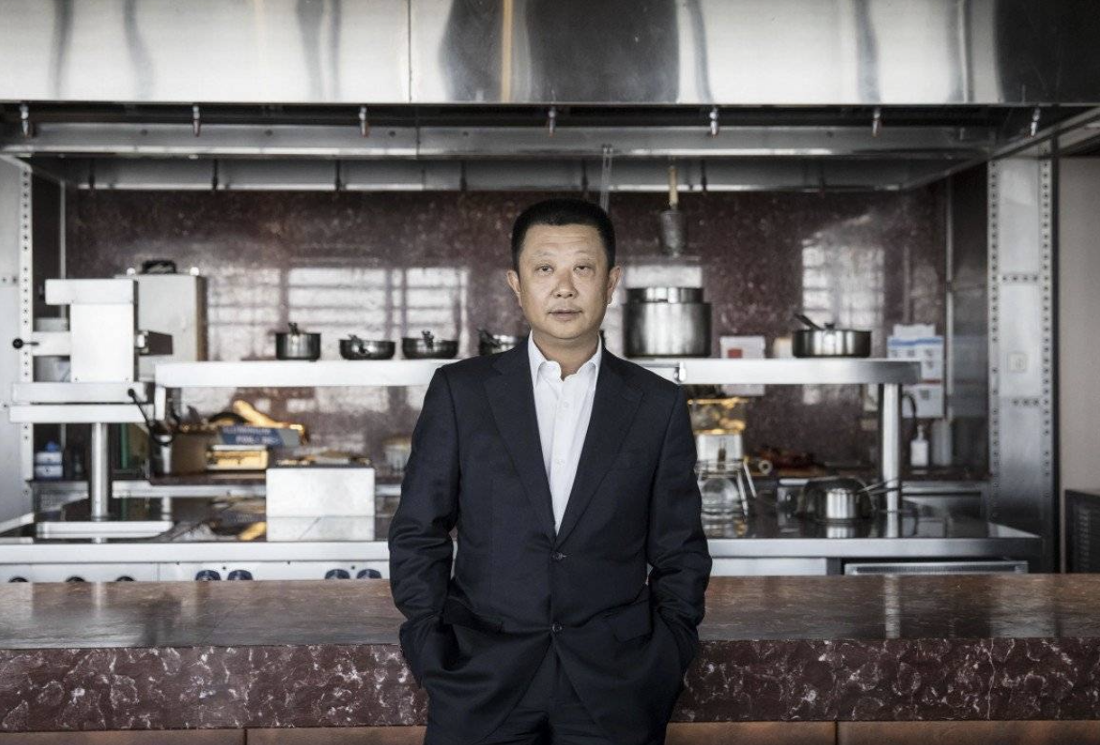 张勇辞去ceo一职杨丽娟接任海底捞大变局要来了