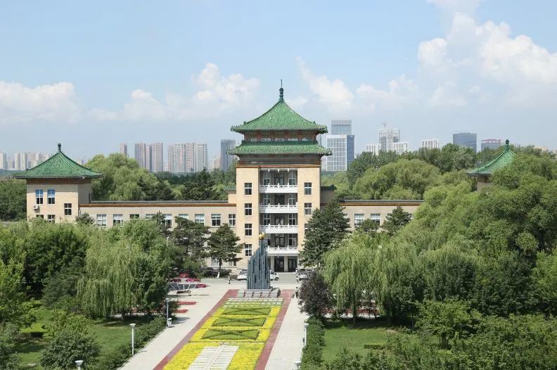 蓝湖行政楼鲲鹏路人世间中出现多少吉林农业大学的美景
