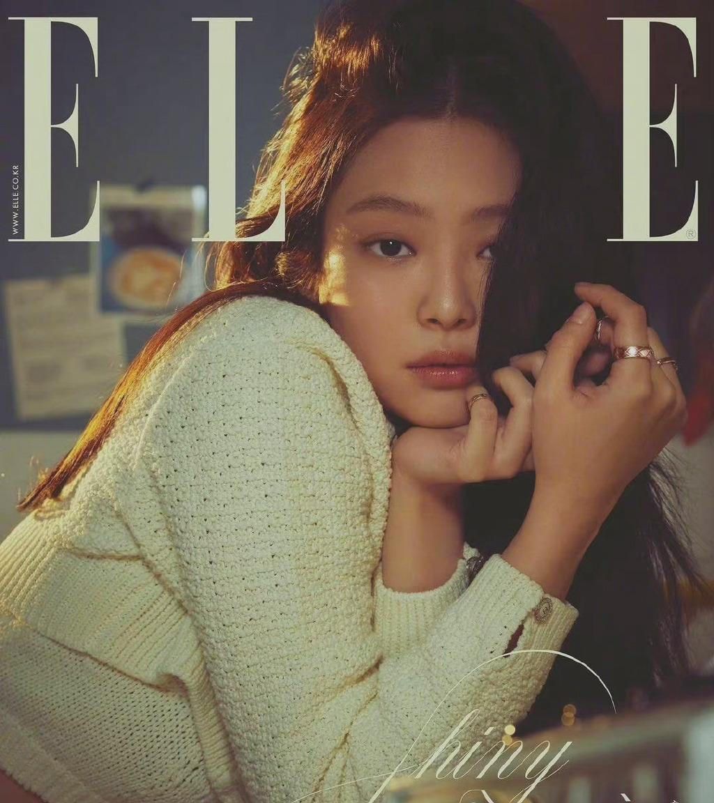 绝世好腰jennie金智妮登elle封面谈2022愿望