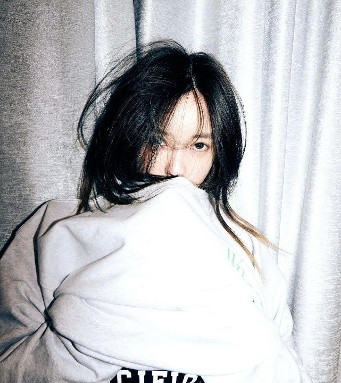 tara朴孝敏公开近况连体泳衣运动套装大秀独家性感