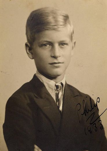 与英国女王相伴73年,背后绯闻一箩筐|菲利普|伊丽莎白|伊丽莎白二世