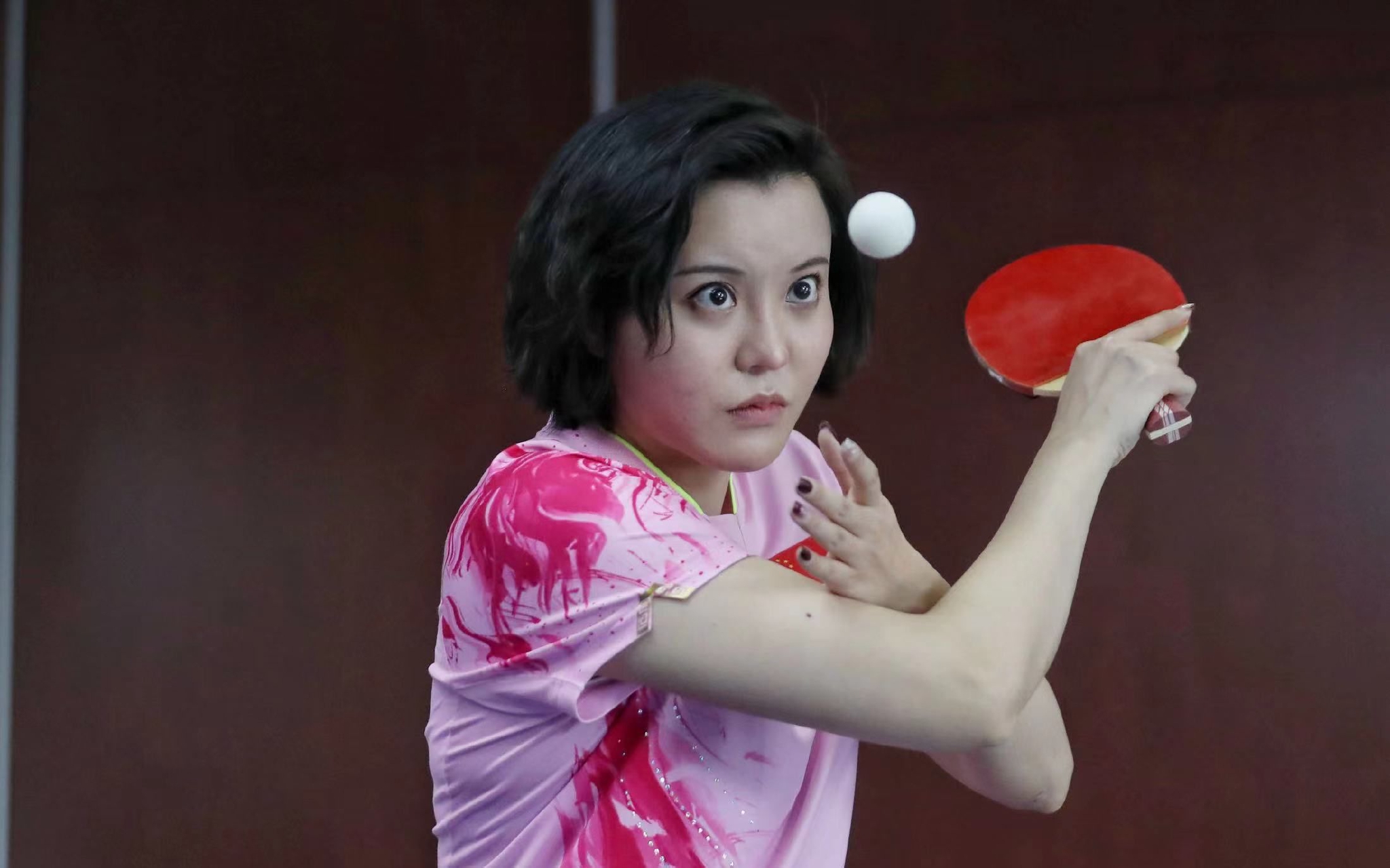 茅经典在练习乒乓球.新京报记者&nbsp;王飞&nbsp;摄