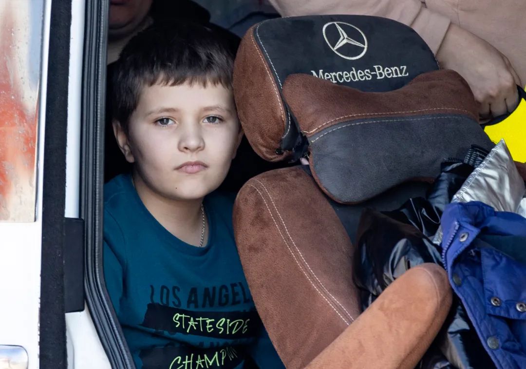 一中国公民在乌克兰中枪受伤，已脱离生命危险！新一轮谈判将于今天举行休闲区蓝鸢梦想 - Www.slyday.coM