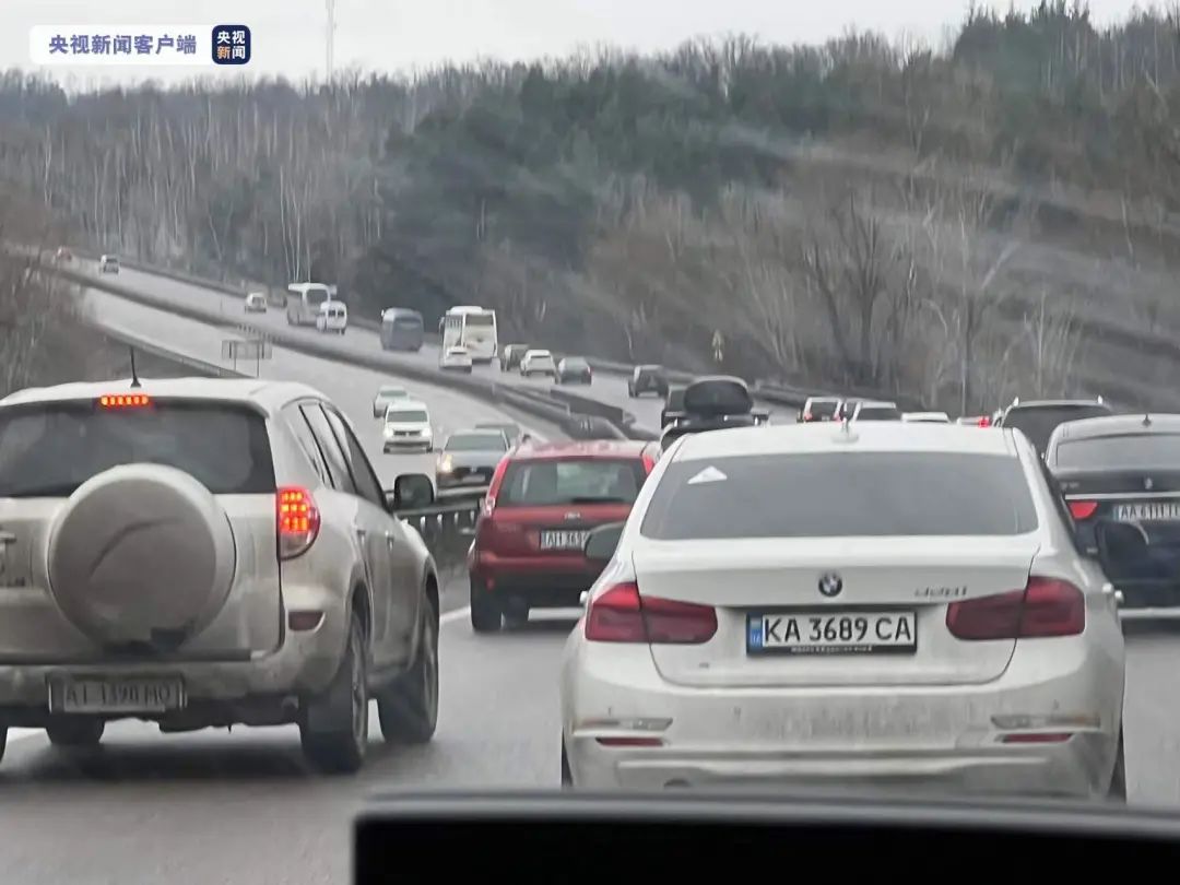 撤离乌克兰！驻乌大使馆：撤侨可带外籍配偶、父母或子女休闲区蓝鸢梦想 - Www.slyday.coM