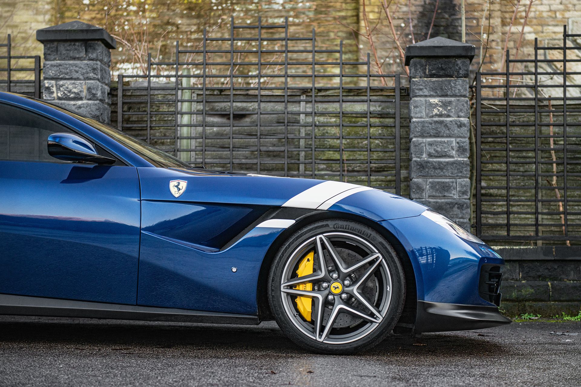 致敬法拉利gtc4lussoafzalkahn发布gtc4grandedition