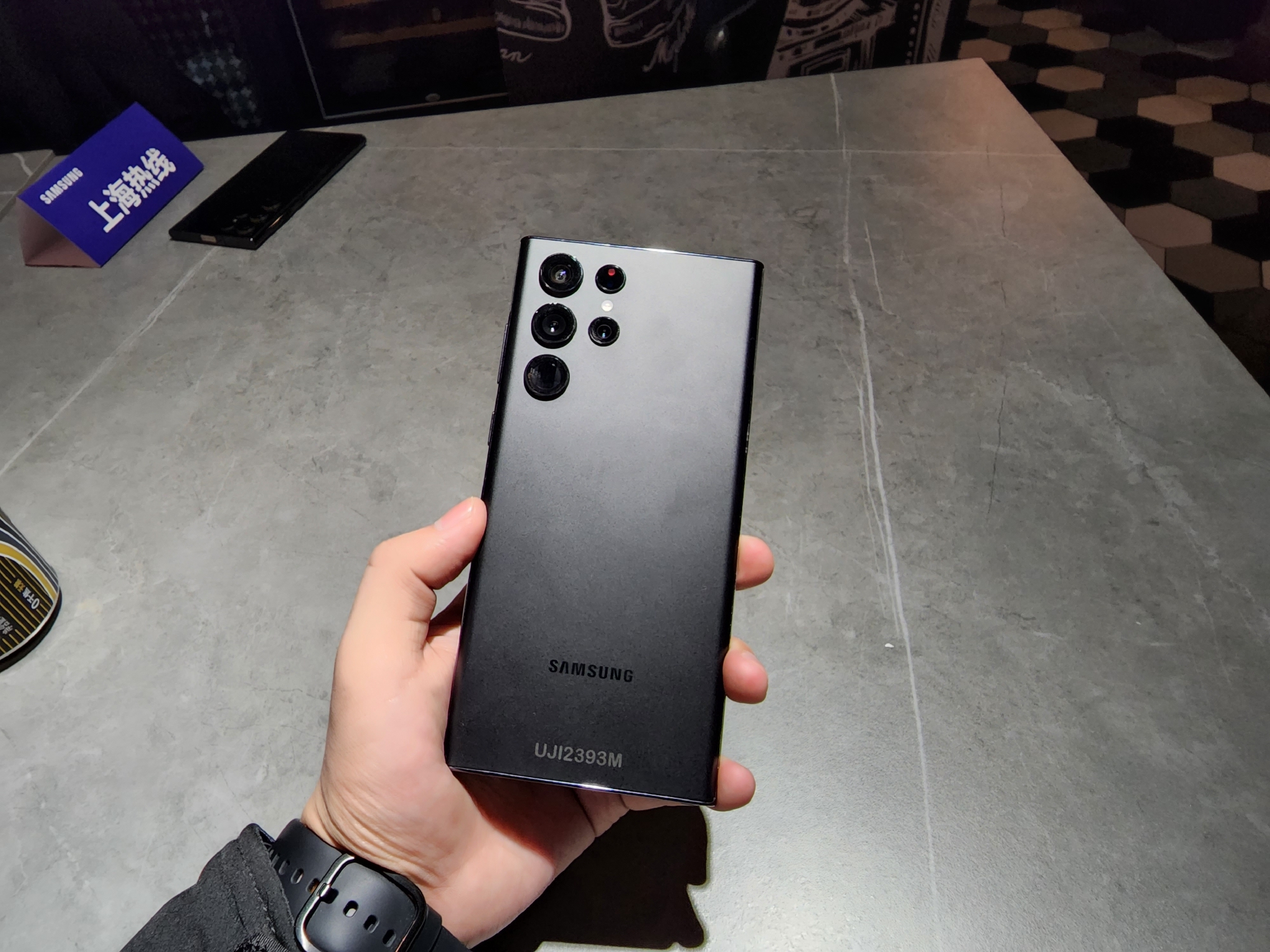 今天galaxys22ultra才是主角其他都是小弟