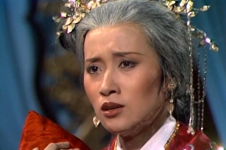 9版瑛姑颜值对比谁对得起周伯通挖墙脚谁美貌不够演技凑