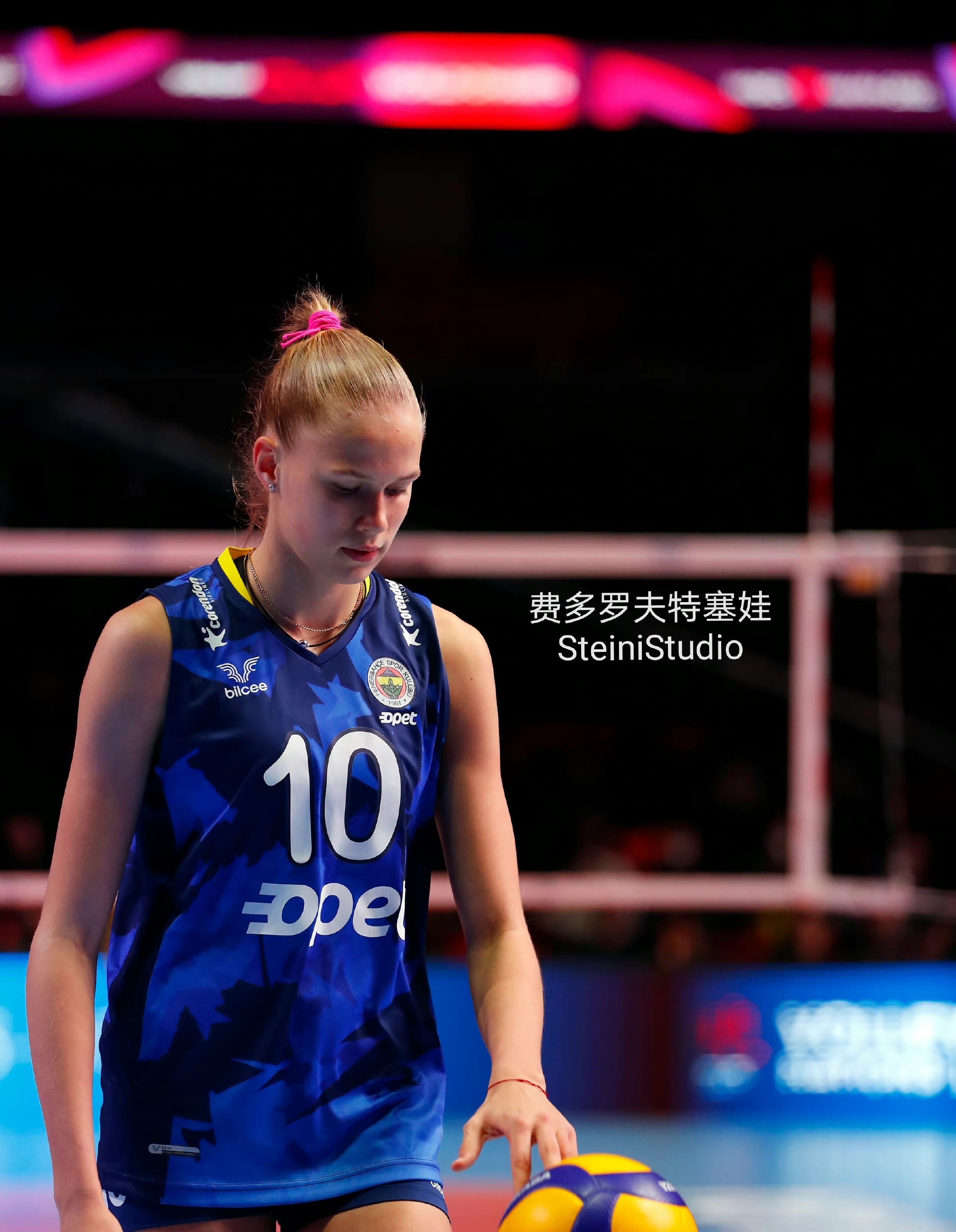 小彩娃和特尔季奇很可能无缘在俄罗斯女排相聚