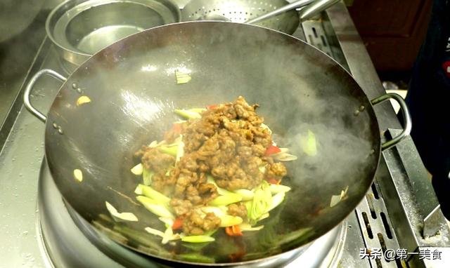 二月初一有讲究，“春社日”吃6样，祈丰收，一年吉祥好兆头休闲区蓝鸢梦想 - Www.slyday.coM