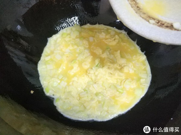 葱花煎蛋不成形？教你几个技巧，包你一次就能煎成型休闲区蓝鸢梦想 - Www.slyday.coM