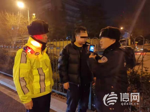 男子喝下七瓶酒后驾车找朋友 被市南交警查获休闲区蓝鸢梦想 - Www.slyday.coM
