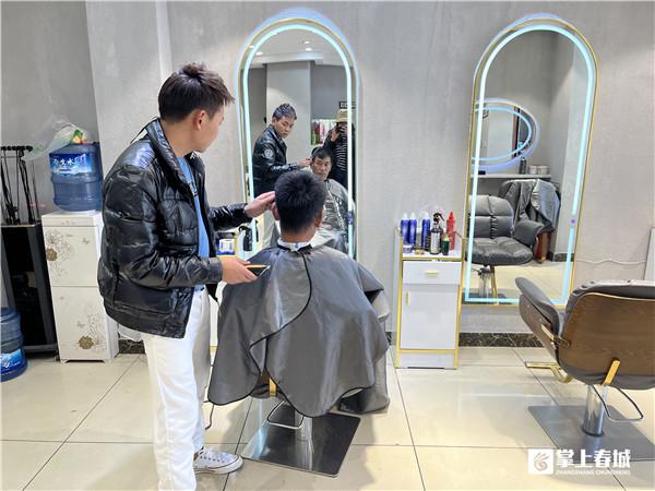 明天“龙抬头”，托尼友情提醒：要剃头，先预约休闲区蓝鸢梦想 - Www.slyday.coM