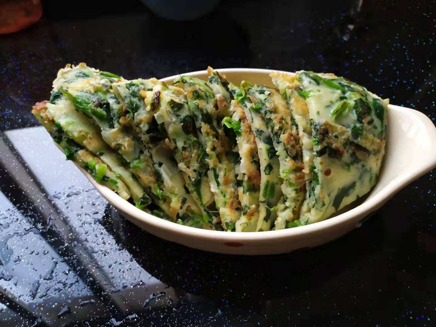 香煎菠菜鸡蛋饼|菠菜|西瓜酱|建民_新浪新闻