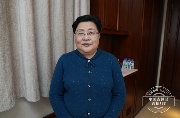 全国人大代表张宝艳:希望对拐卖犯罪分子终身追责休闲区蓝鸢梦想 - Www.slyday.coM 全国人大代表张宝艳:希望对拐卖犯罪分子终身追责休闲区蓝鸢梦想 - Www.slyday.coM