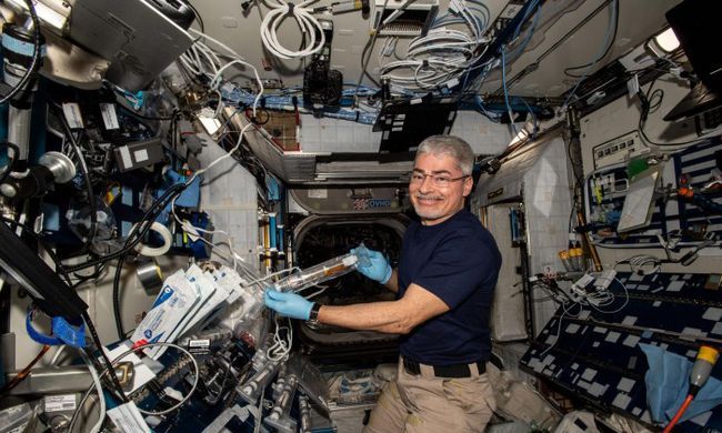 美国要慌了！俄停止向美交付RD休闲区蓝鸢梦想 - Www.slyday.coM