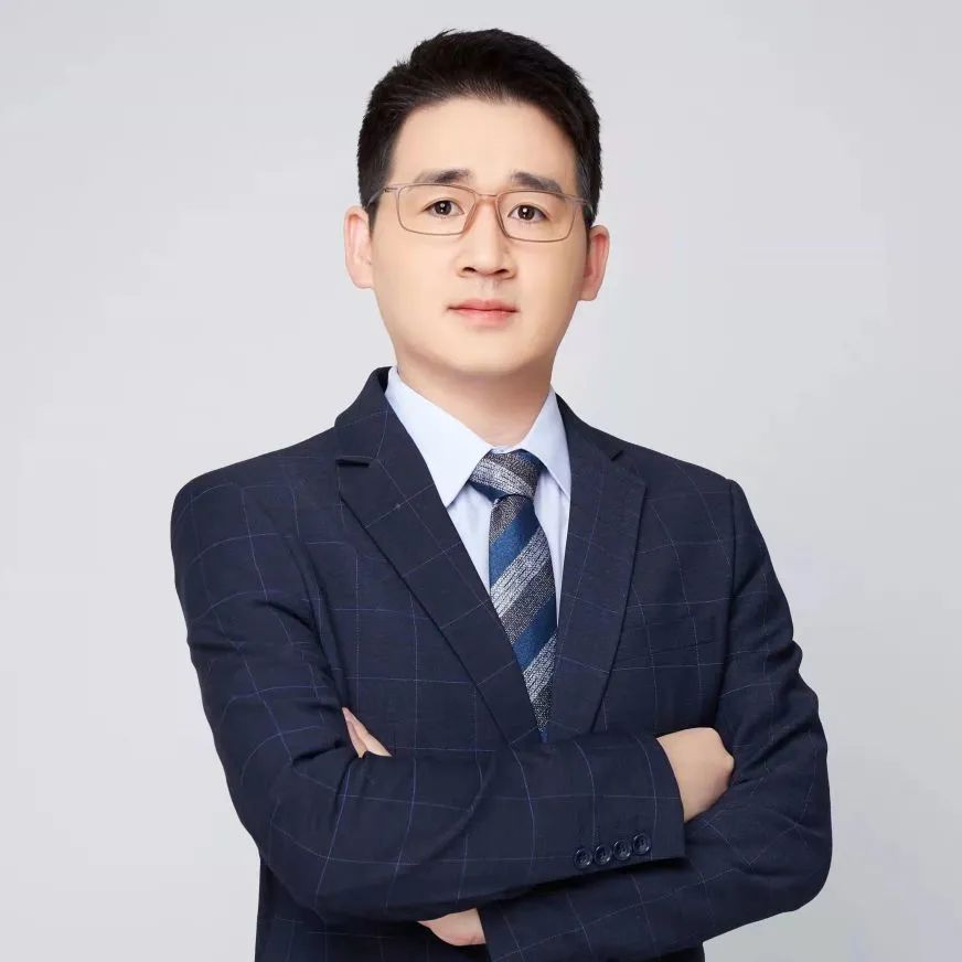 “东方基金房建威：后疫情时代市场仍存调整风险 低估值蓝筹或具备阶段性投资机会