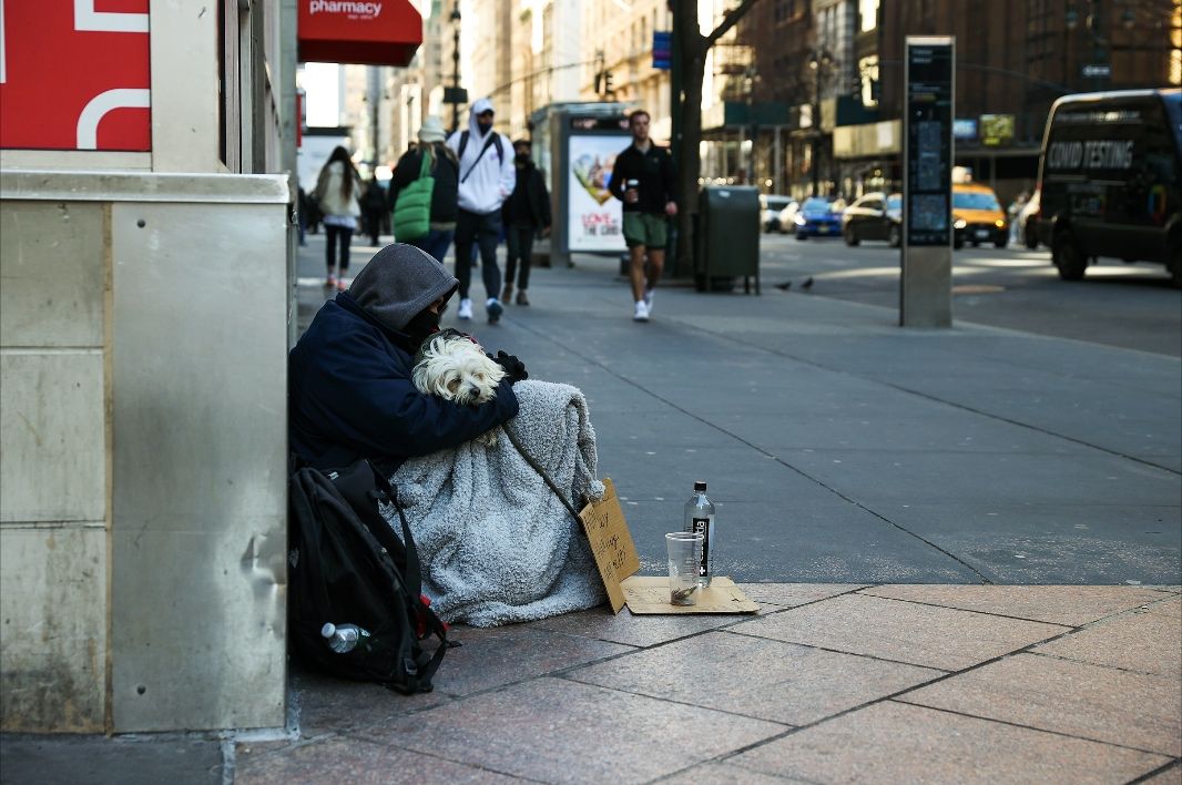 纽约警方推文意外披露底层民众困境|纽约|美国_新浪新闻