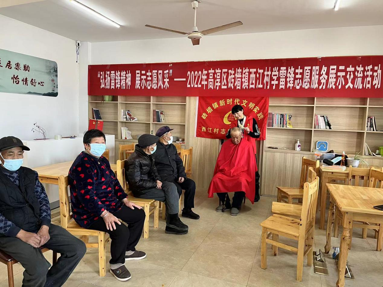 高淳砖墙镇：“冬训+”学雷锋志愿活动 让党员冬训从“学”到“行”休闲区蓝鸢梦想 - Www.slyday.coM