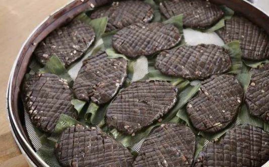 豇豆糕(也被叫做赤豆糕)冰雪糕冰雪糕,是苏州平望的名点.