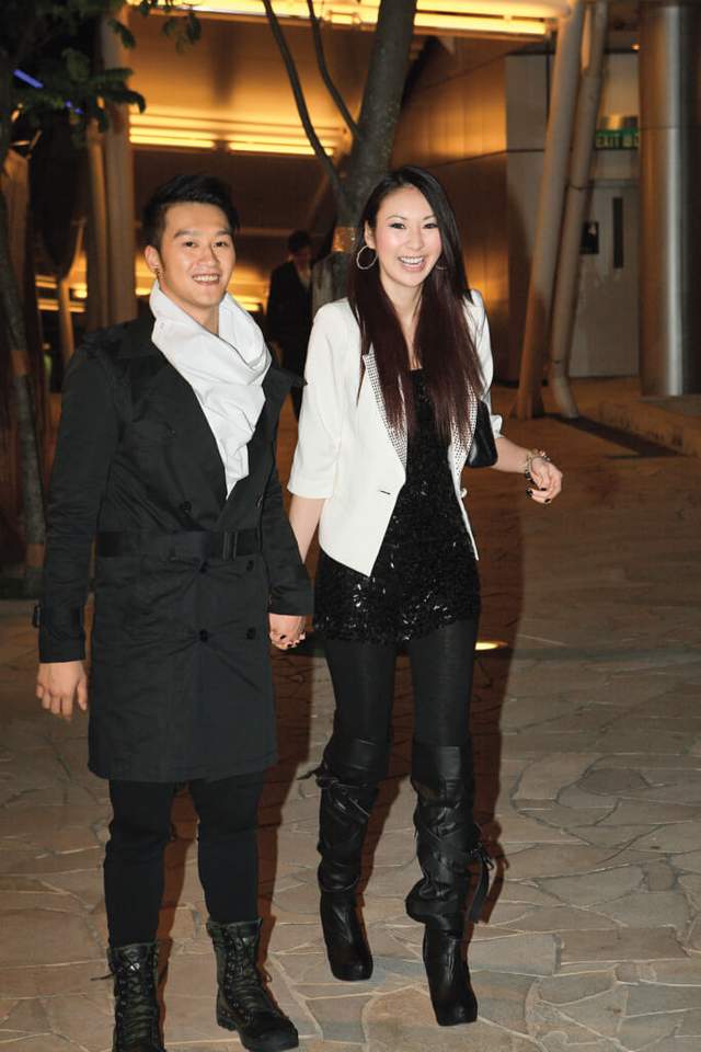 恭喜胡定欣前任吴浩康奉子成婚曾多次劈腿被誉为世纪贱男