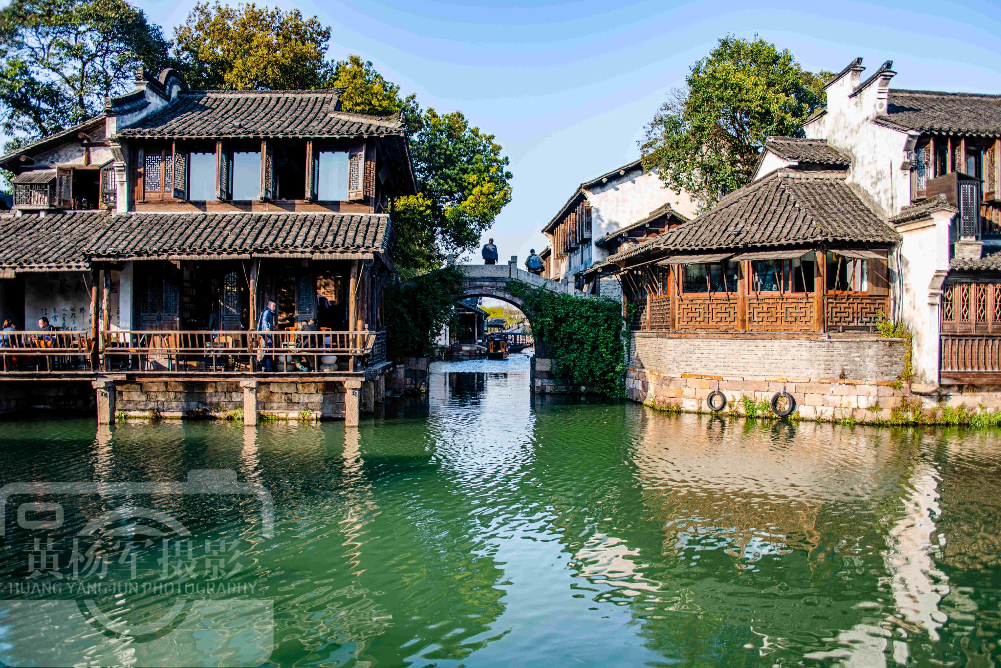 中国杭嘉湖平原中心的小镇古色古香烟火味浓诗意江南景色醉人