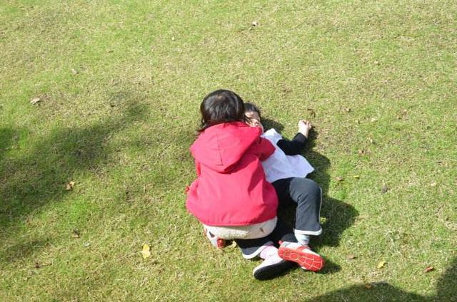 娃被打后,听爸妈的话“打回去”,后来咋样了?结局让人叹息不已休闲区蓝鸢梦想 - Www.slyday.coM 娃被打后,听爸妈的话“打回去”,后来咋样了?结局让人叹息不已休闲区蓝鸢梦想 - Www.slyday.coM