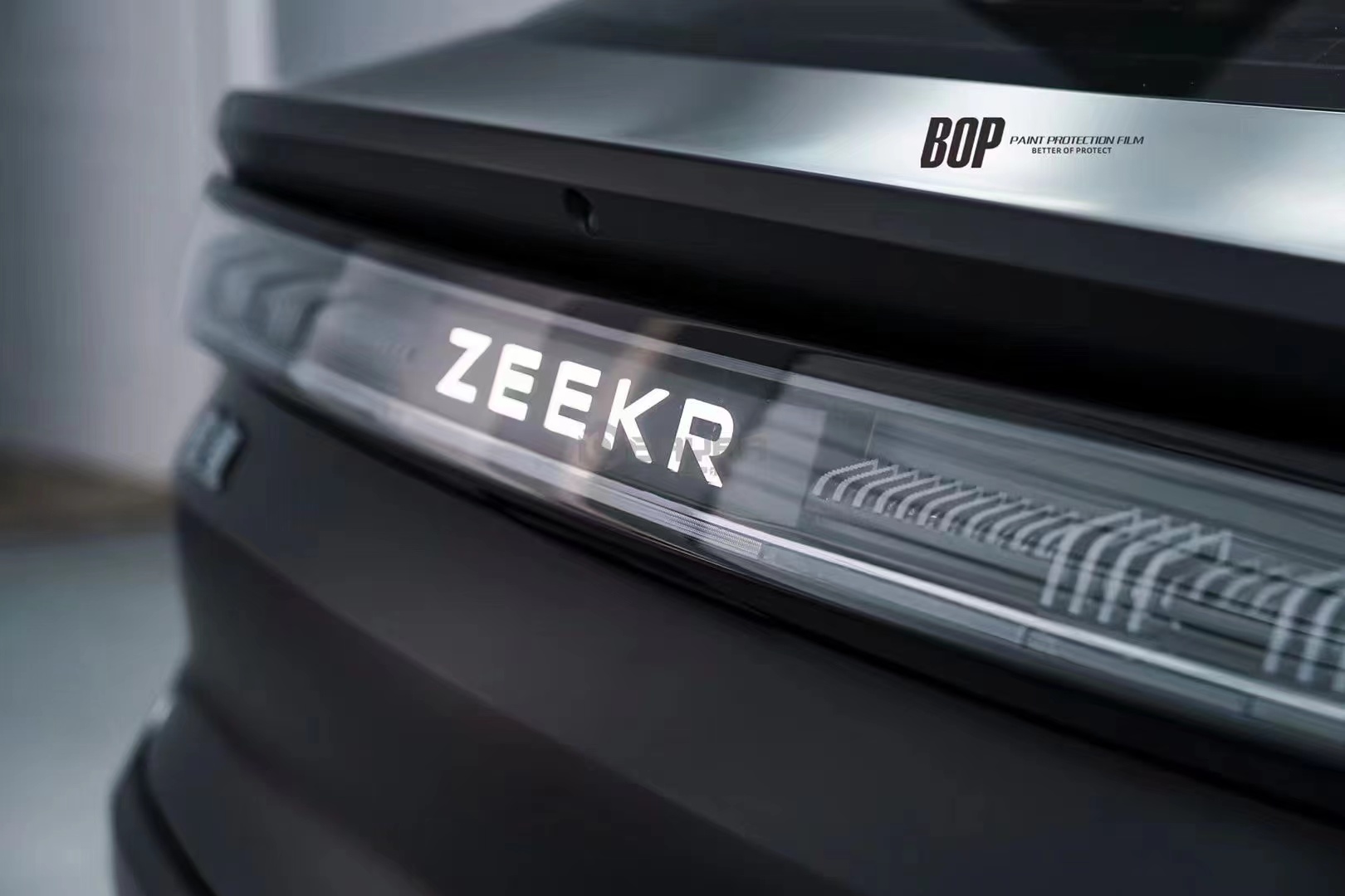 国产的猎装车,极氪ZEEKR 001让你喜欢吗?-新浪汽车