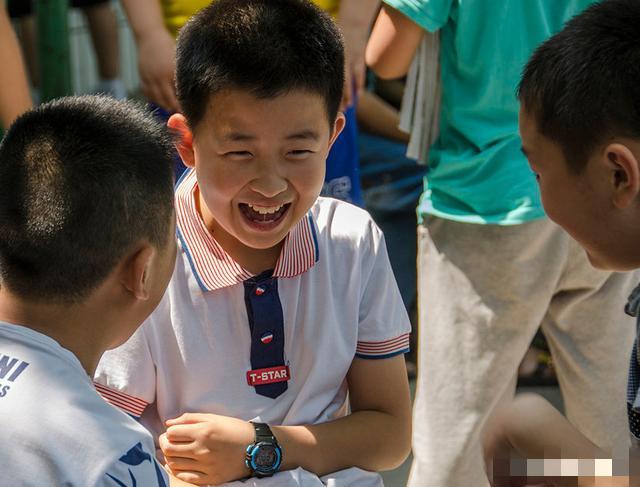 娃被打后,听爸妈的话“打回去”,后来咋样了?结局让人叹息不已休闲区蓝鸢梦想 - Www.slyday.coM 娃被打后,听爸妈的话“打回去”,后来咋样了?结局让人叹息不已休闲区蓝鸢梦想 - Www.slyday.coM